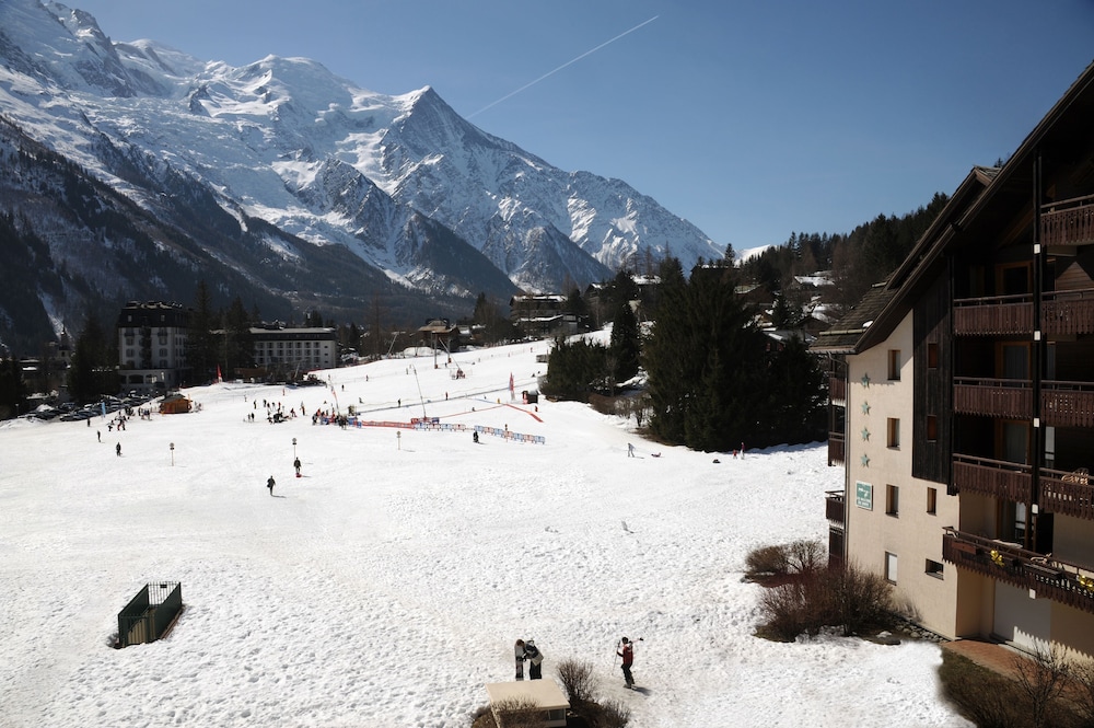 Les Balcons Du Savoy 37/50