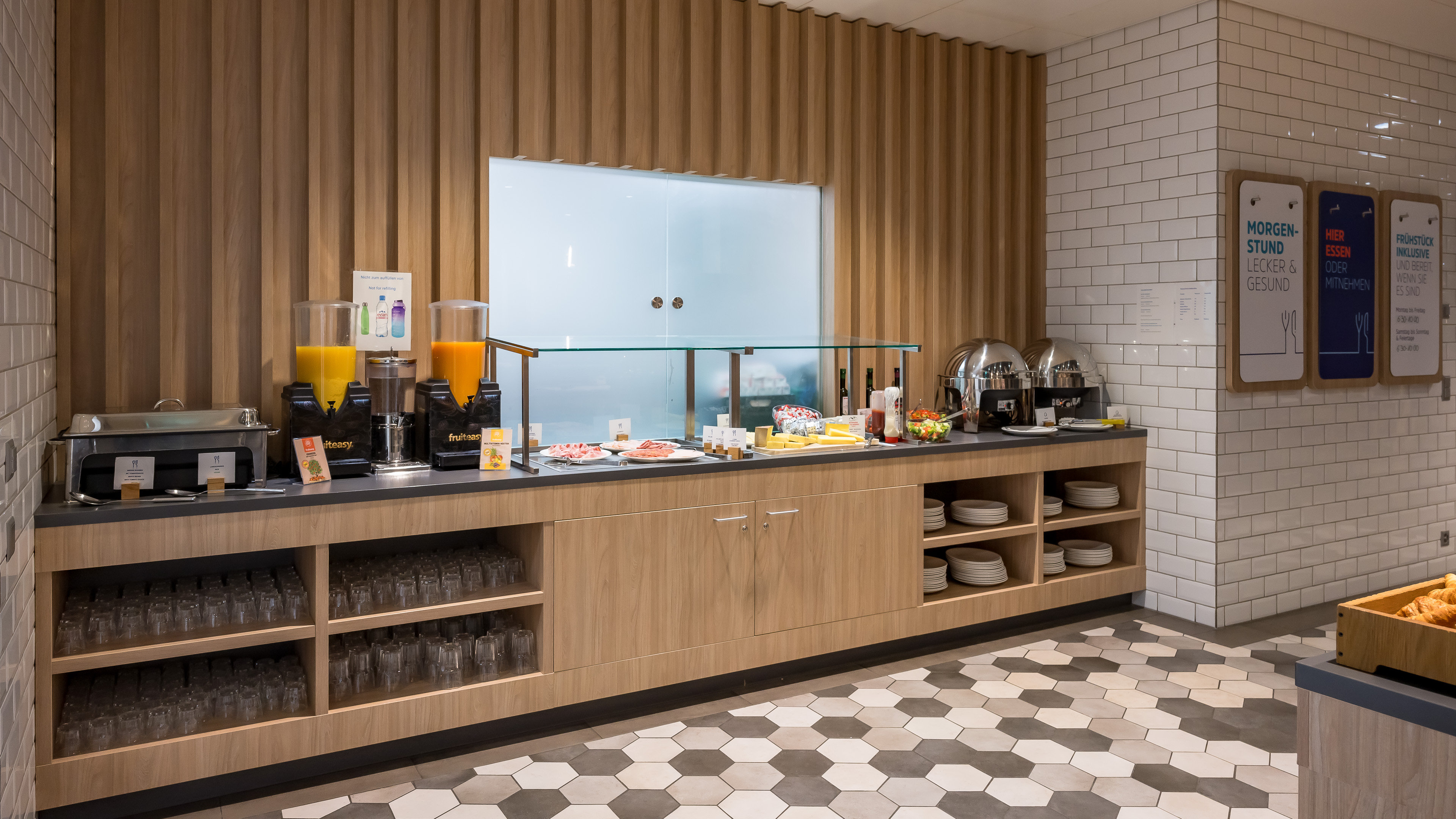 Holiday Inn Express Luzern Kriens 10/76