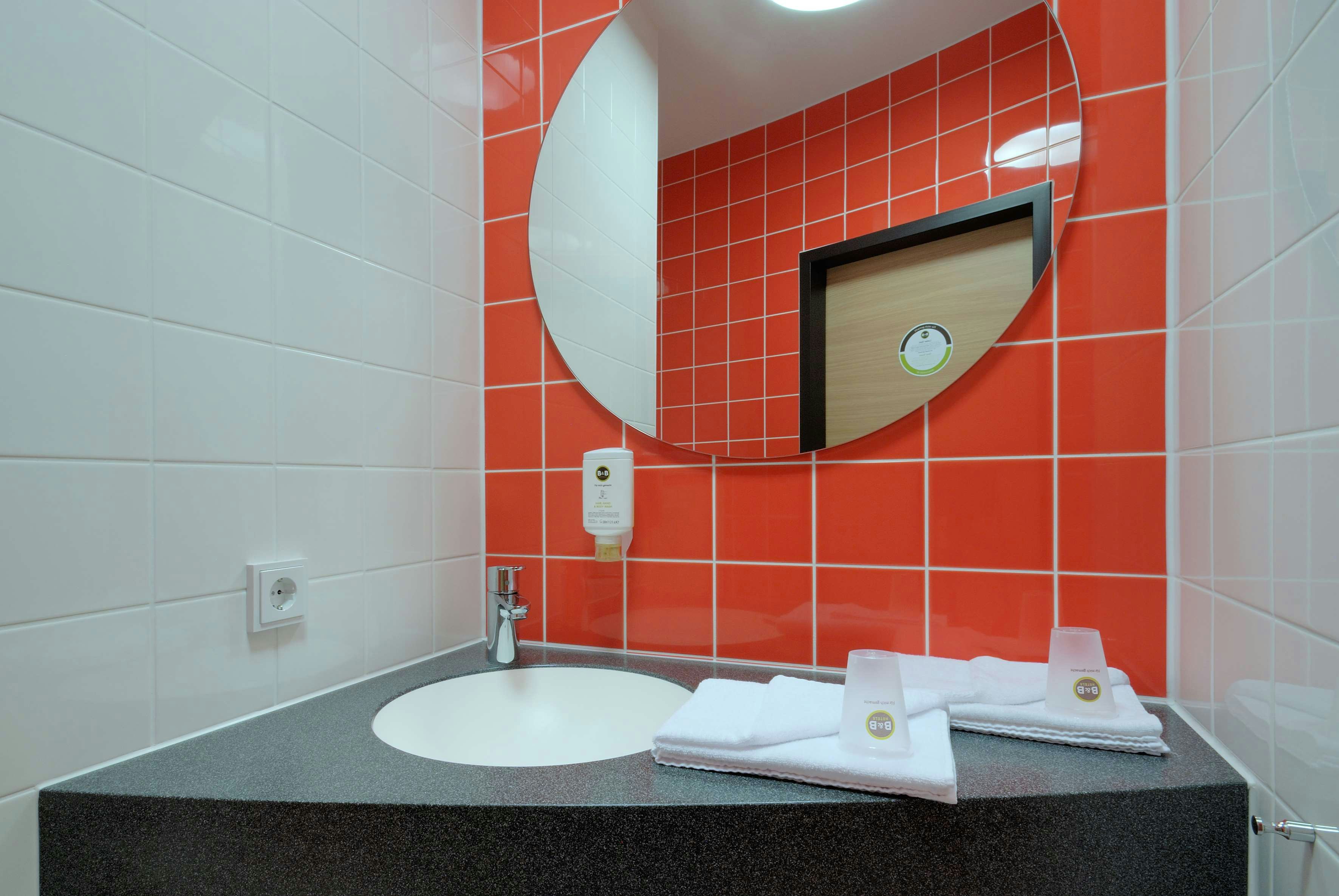 B&B Hotel Ulm 32/33