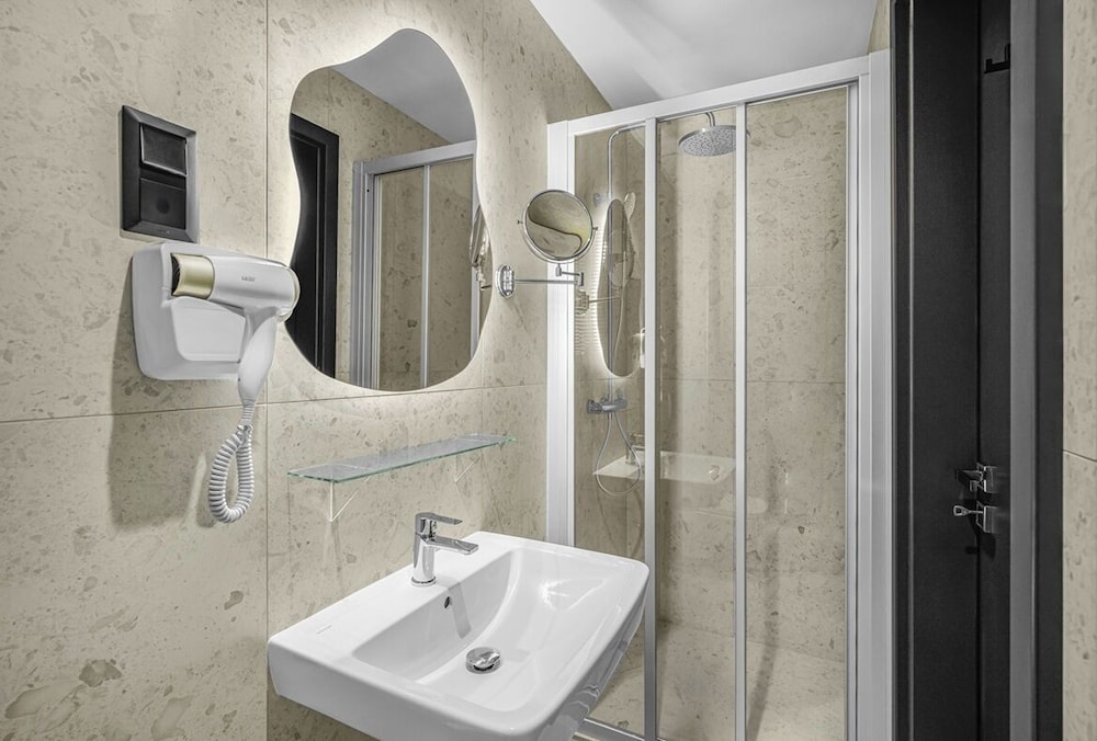 Hotel Allora 43/48