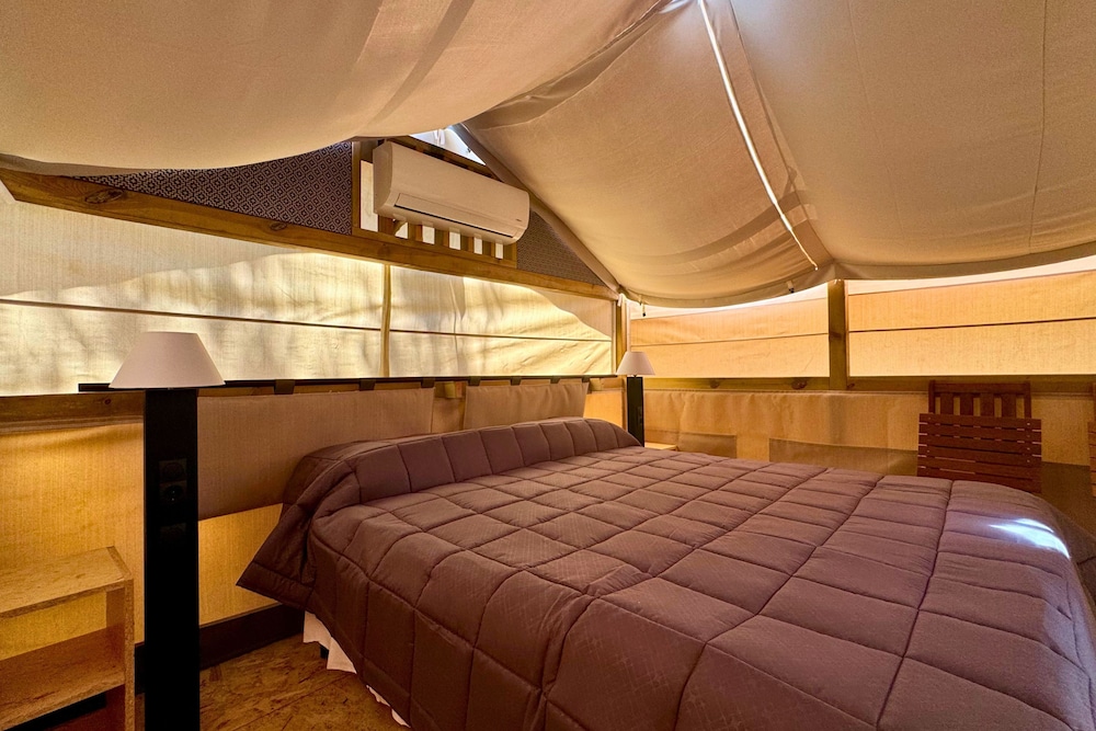 Santa Fortunata Village Camping 36/85
