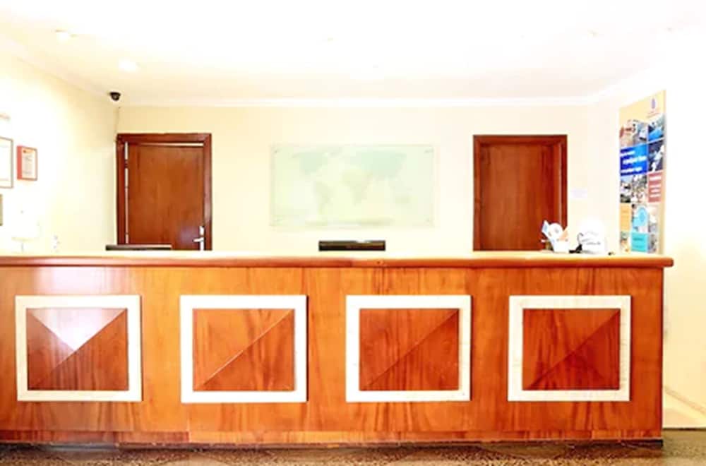 TRAVEL INN PARK AVENUE 7/50