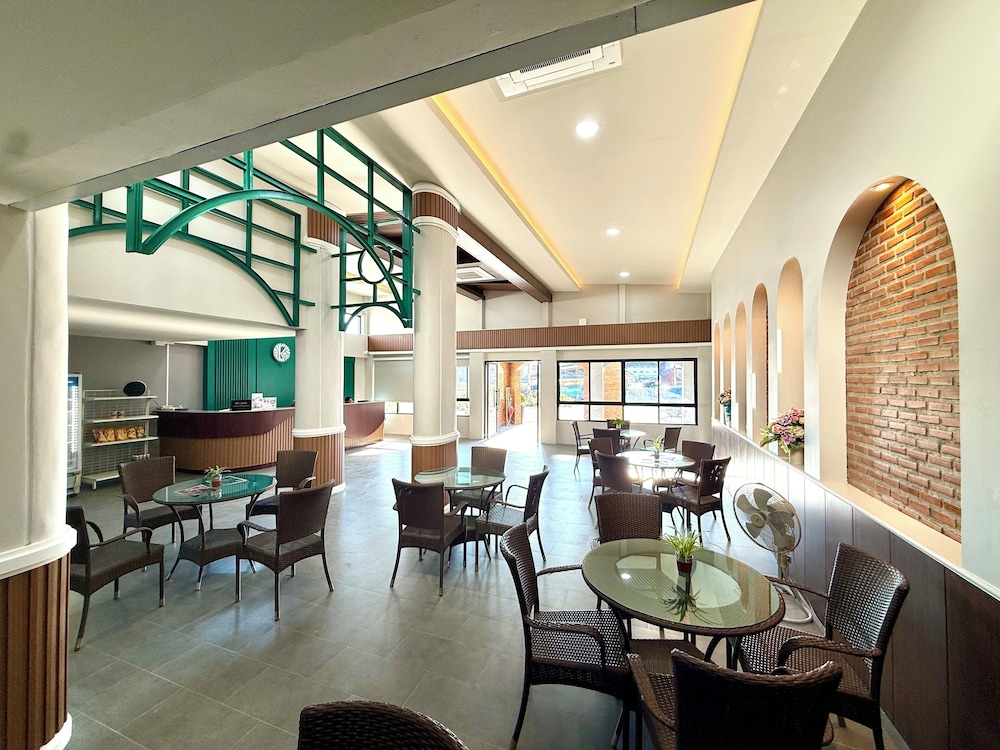 Khunyuw Hotel 44/63