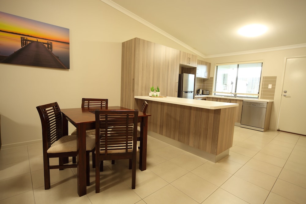 DIRECT HOTELS - VILLAS ON RIVERGUM 26/36