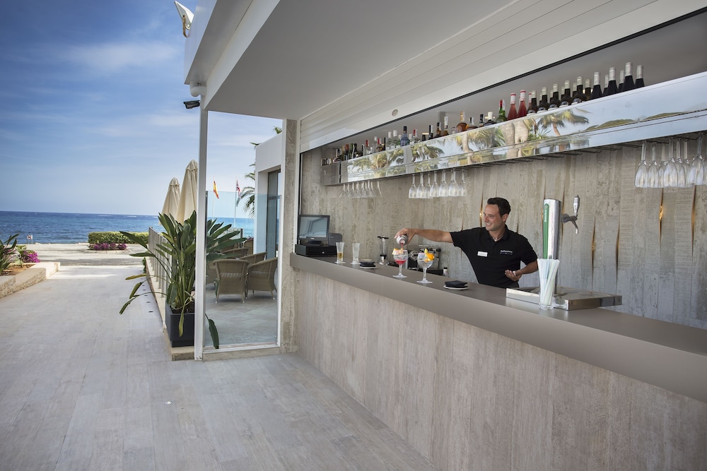 Lobby at Catalonia Royal Ses Estaques - Adults Only, SANTA EULALIA DEL RIO