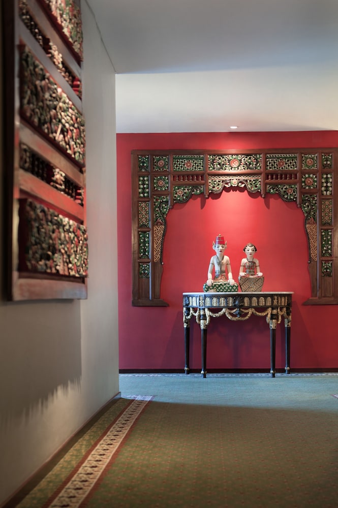 The Royal Surakarta Heritage - Handwritten Collection 8/74