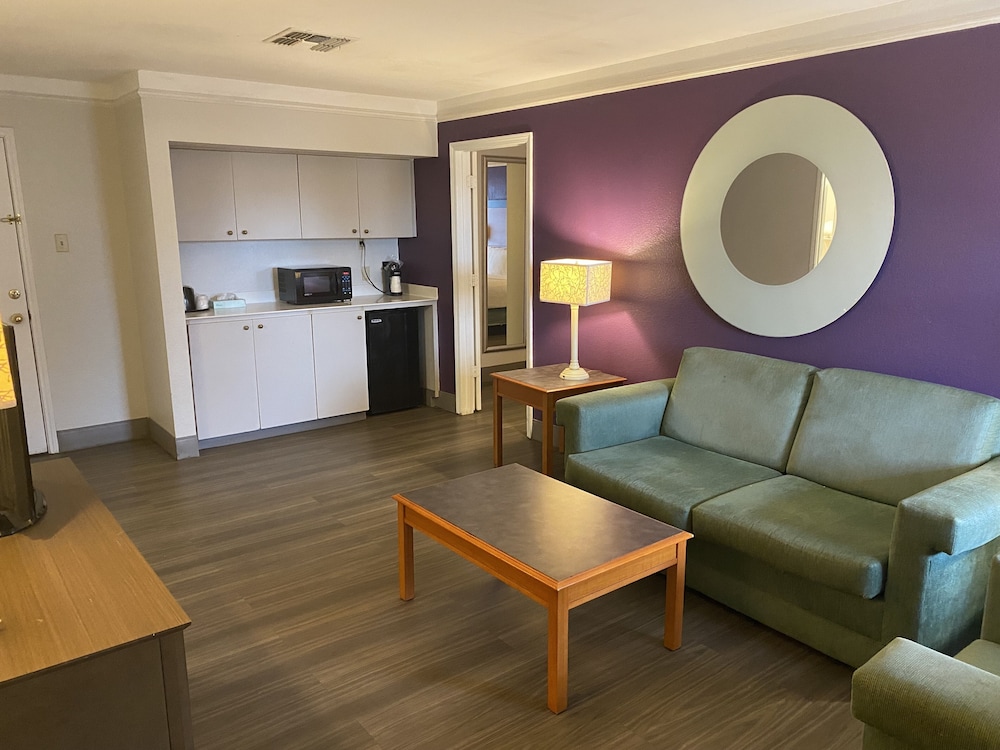 La Quinta Inn Corpus Christi North 34/71