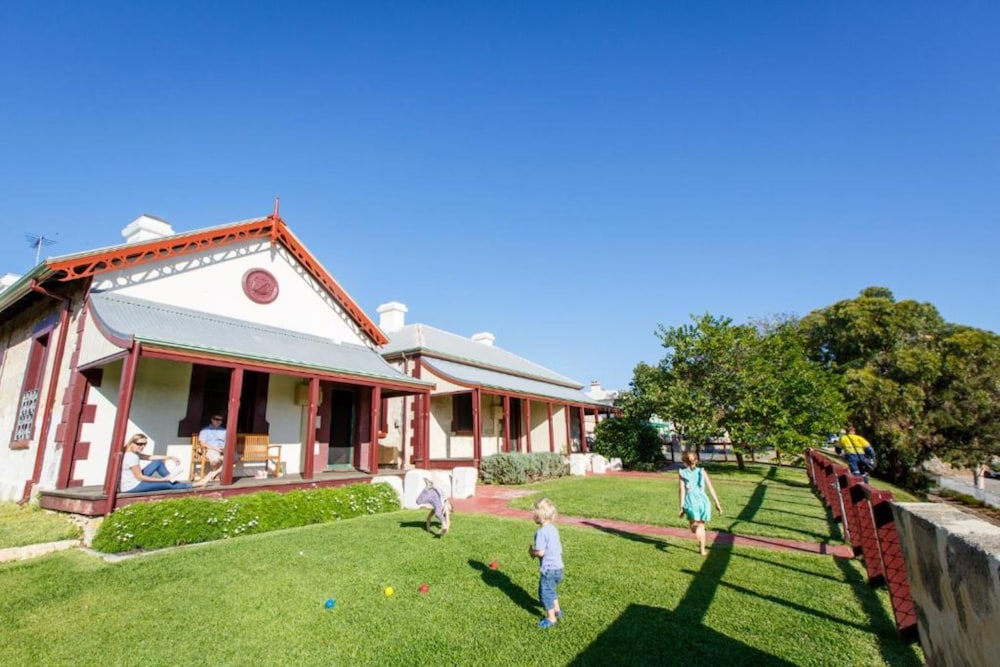 YHA Fremantle Prison 26/27