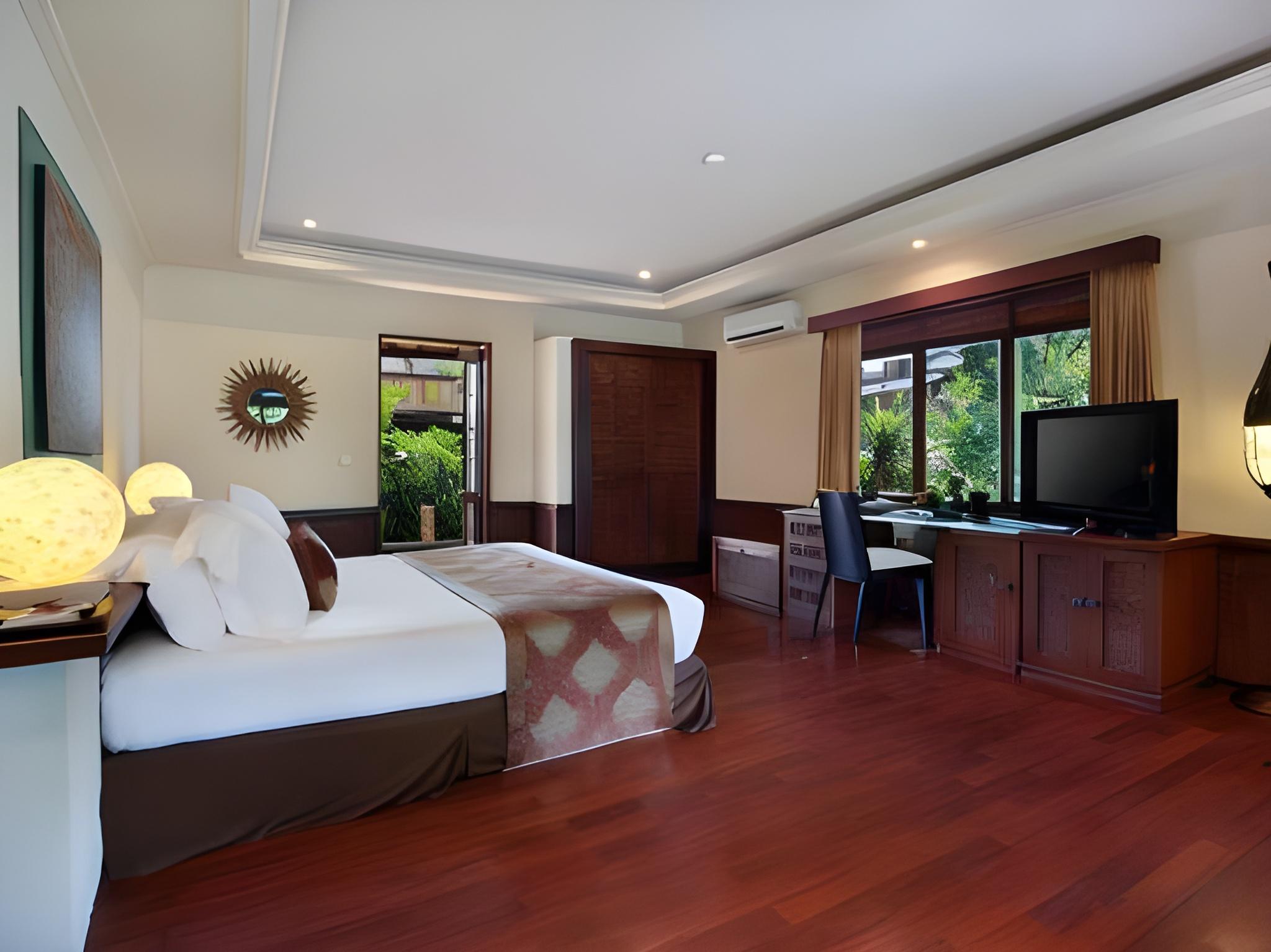 Ombak, Deluxe, King Bed, Sofa