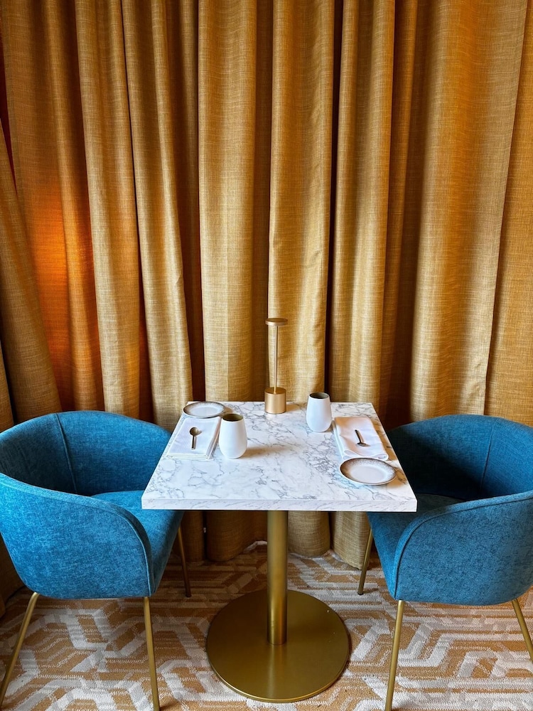 Qualys-Hotel Auberge du Forgeron 54/64