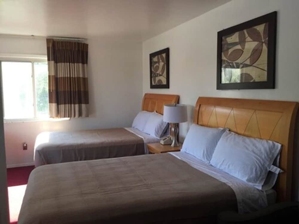 Greenview Inn Riverhead 21/68