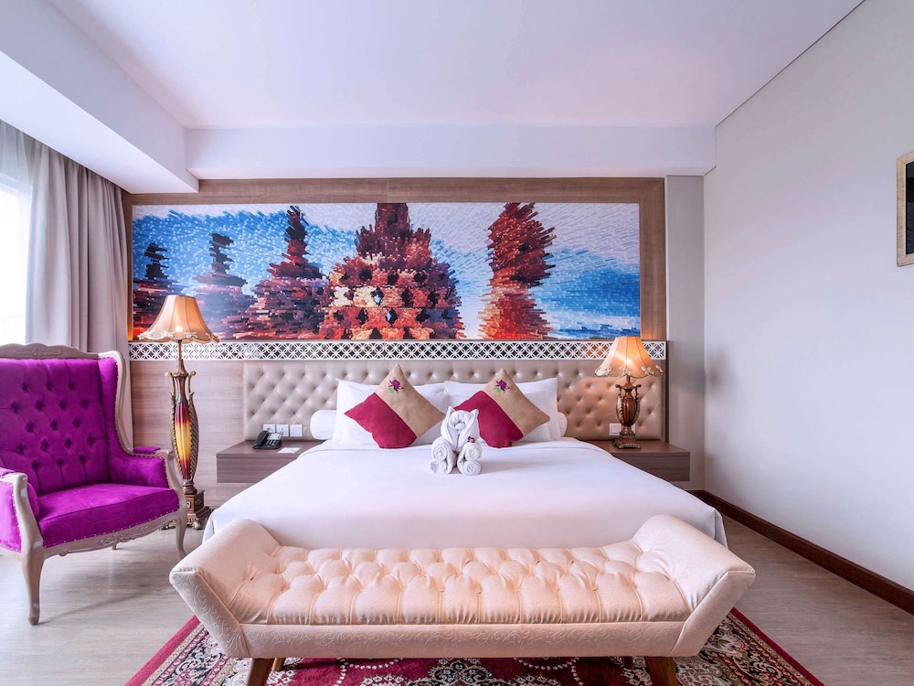 Grand Mercure Yogyakarta Adi Sucipto 26/70