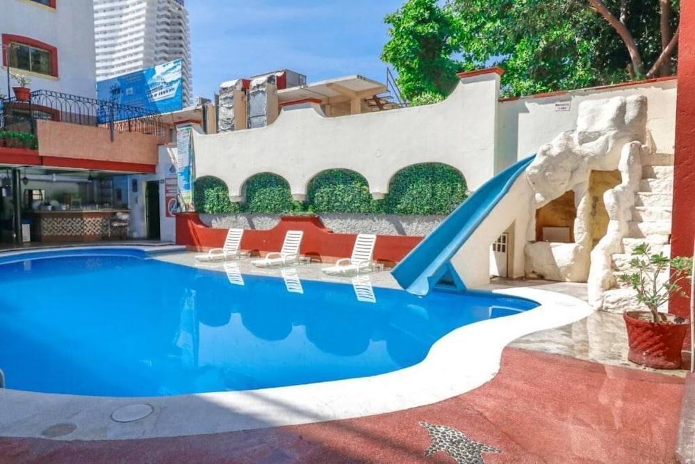 Hacienda Maria Eugenia 58/69