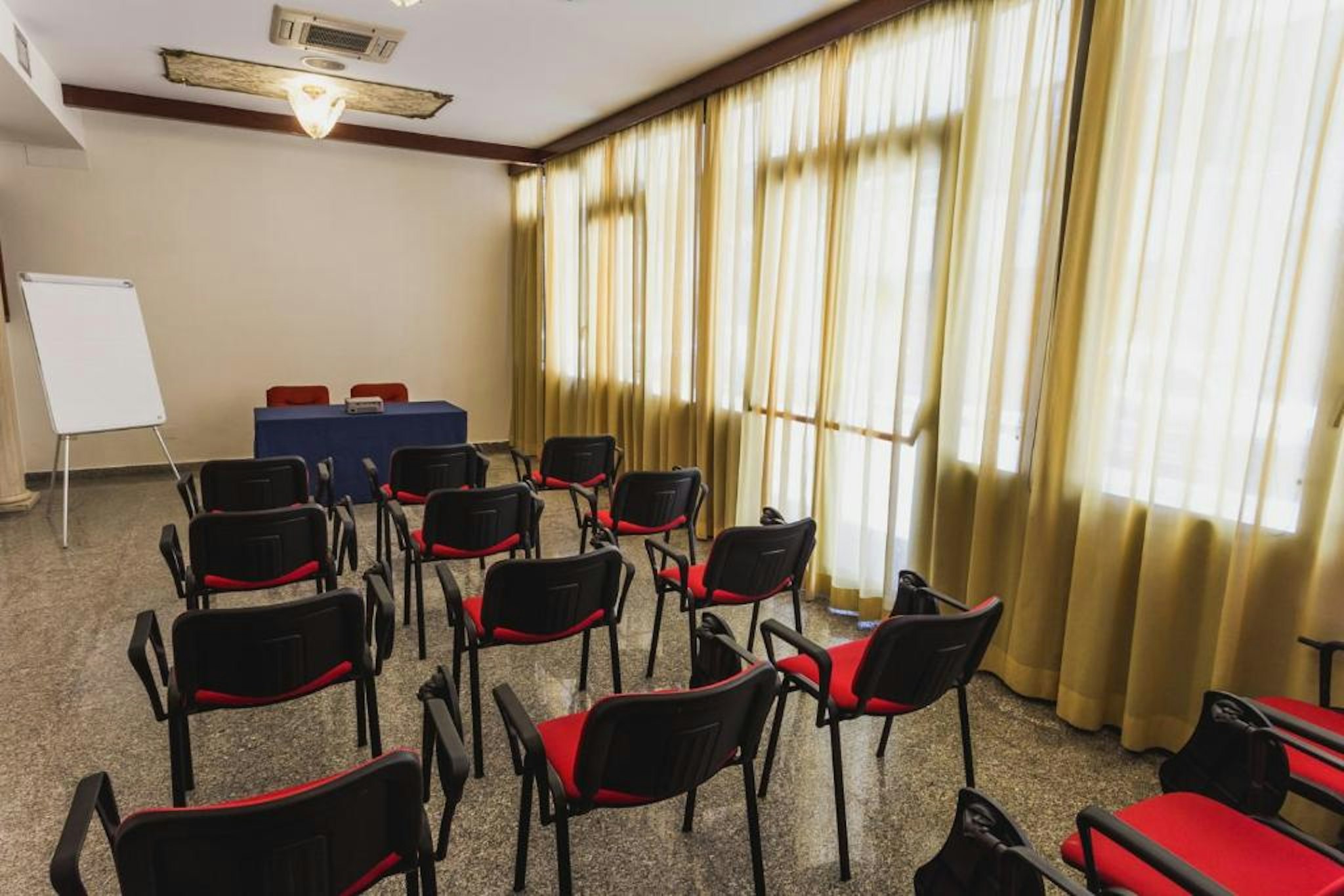 Ambra Palace Hotel Pescara 45/46
