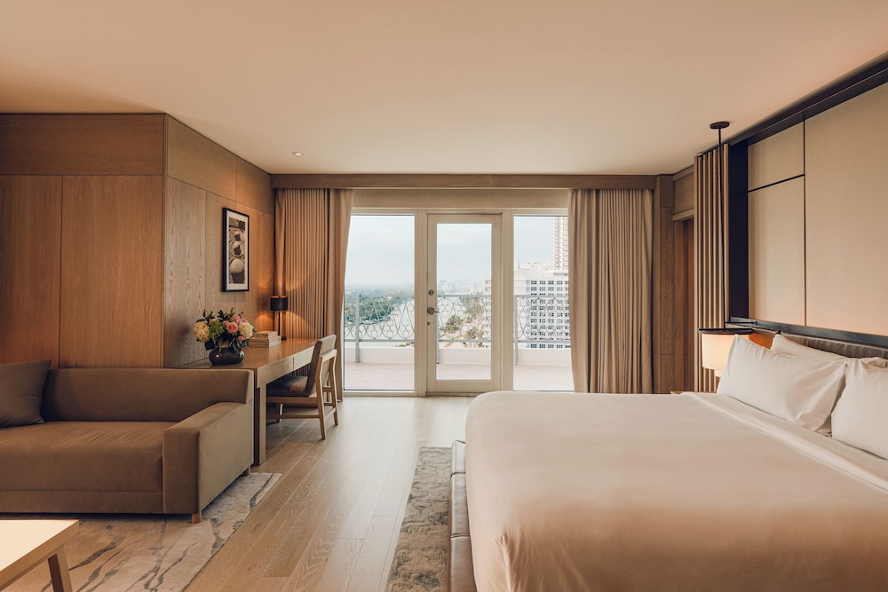 NOBU, VILLA, KING BED, OCEAN VIEW