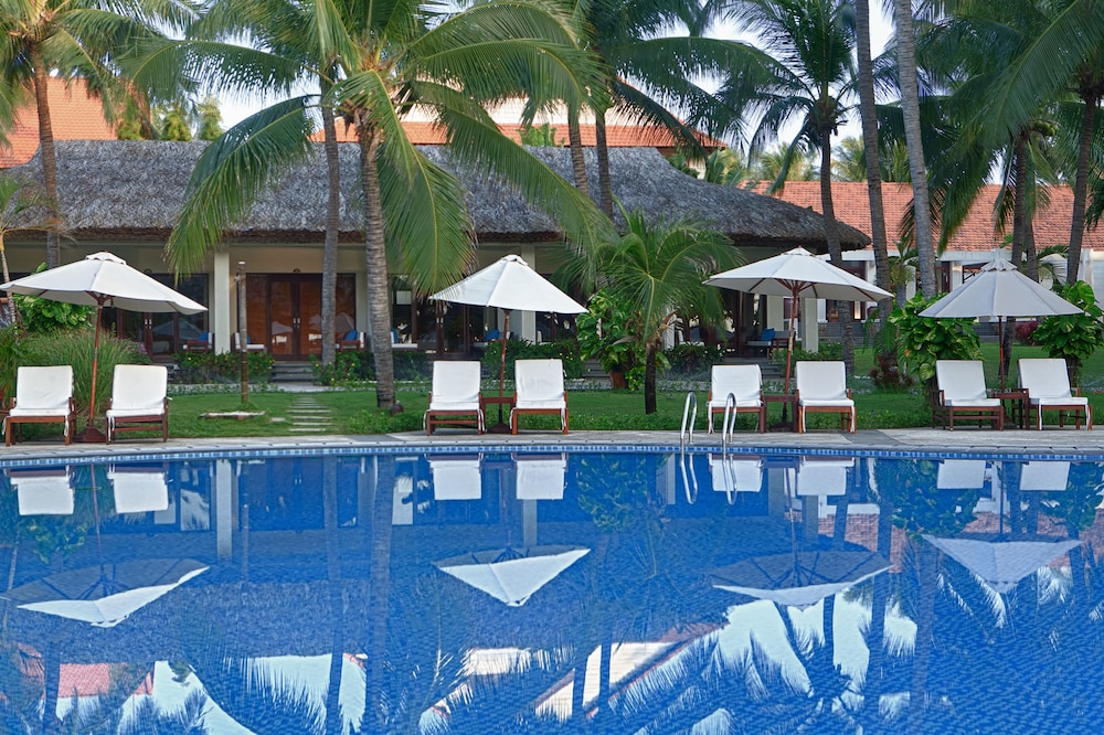 Blue Ocean Resort 68/72