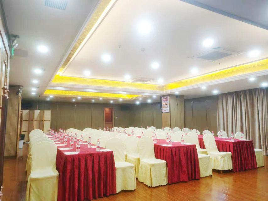 Vienna Hotel (Guangzhou Baiyun Airport Huadu Avenue) 41/58