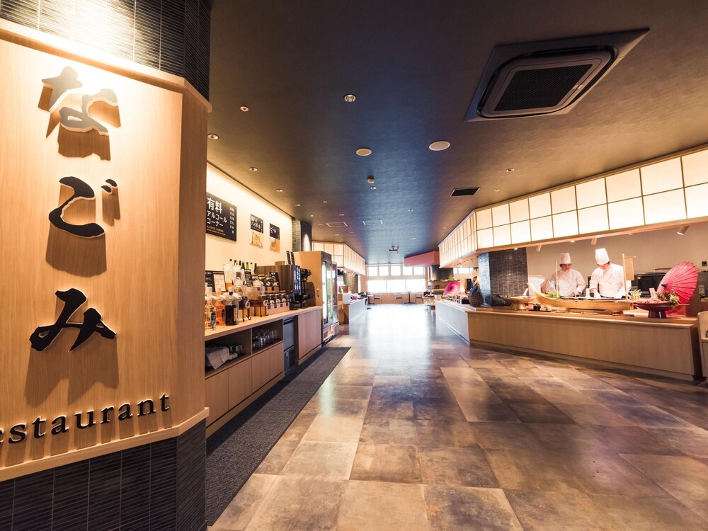 Ooedo Onsen Monogatari Premium Shirahama Gyoen 6/50