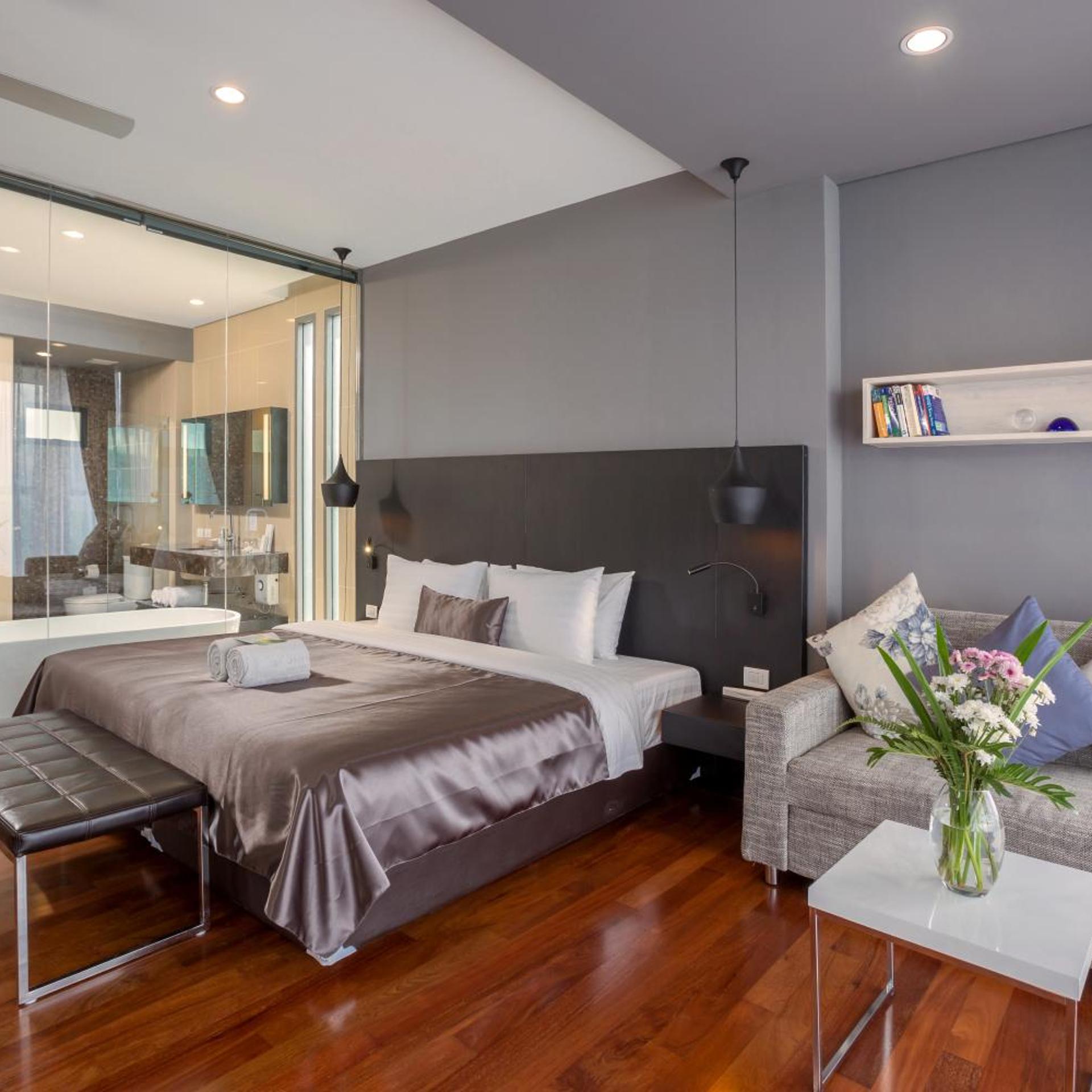 Pool, Suite, Sea View