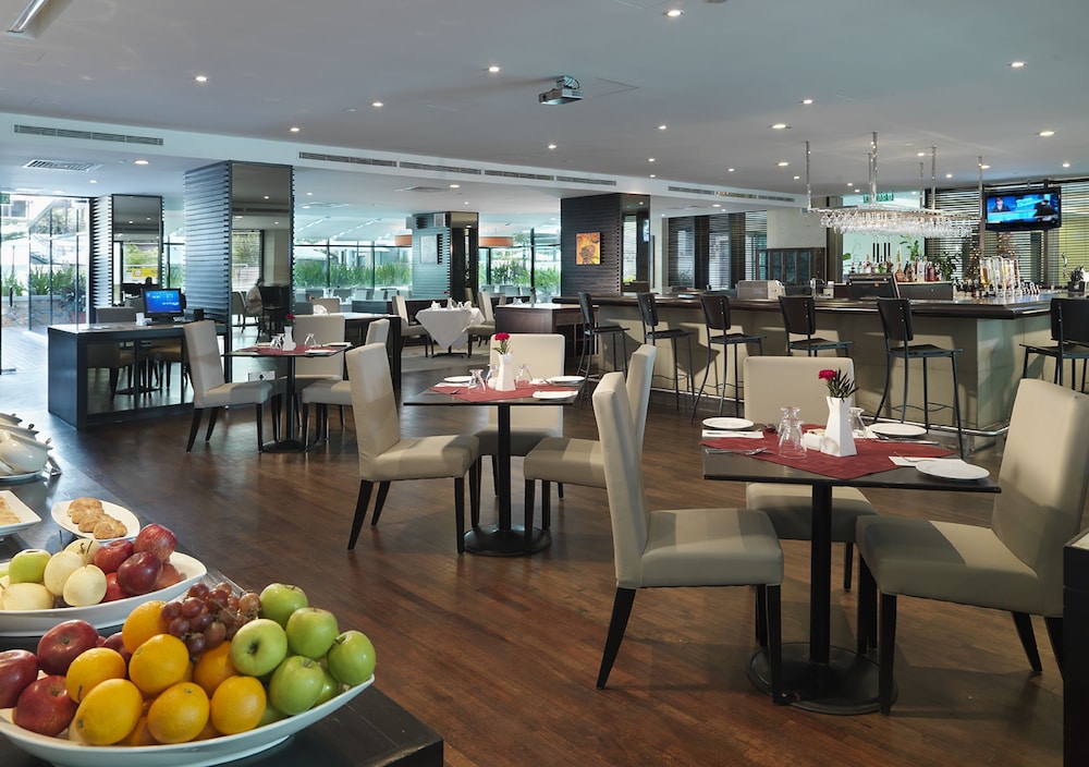 Micasa All Suite Hotel 21/44