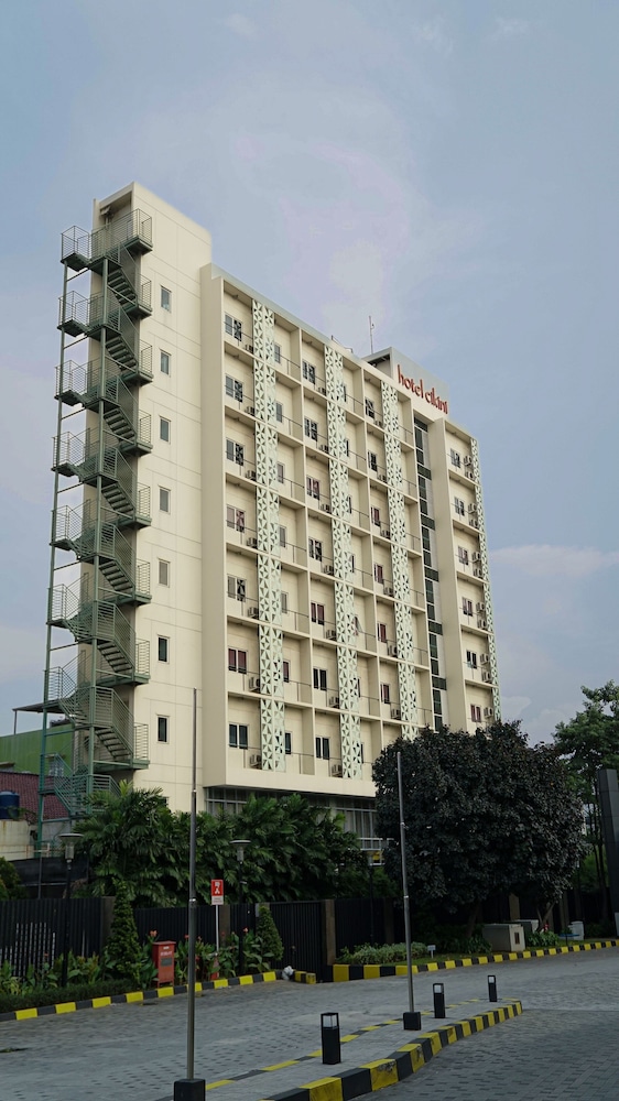 Hotel Cikini 4/28