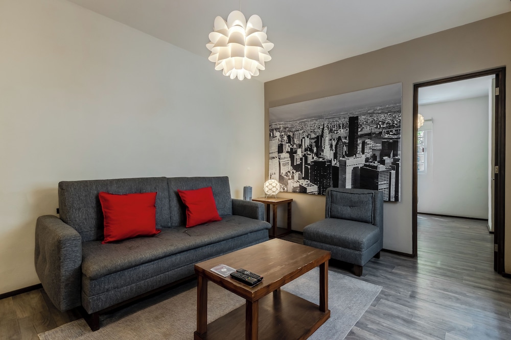 Om 686 Urban Lofts 27/50