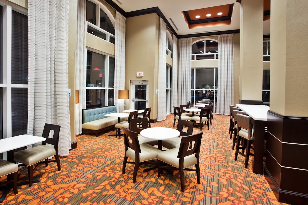 Holiday Inn Express Augusta North 44/53