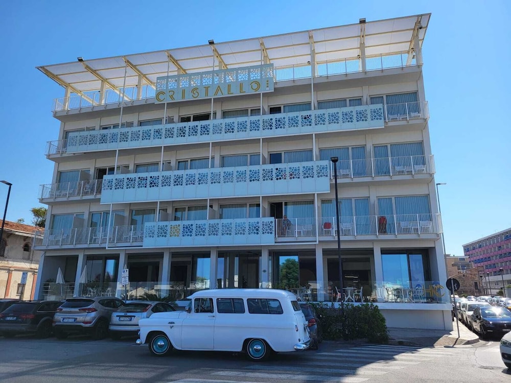 Best Western Hotel Cristallo 6/50