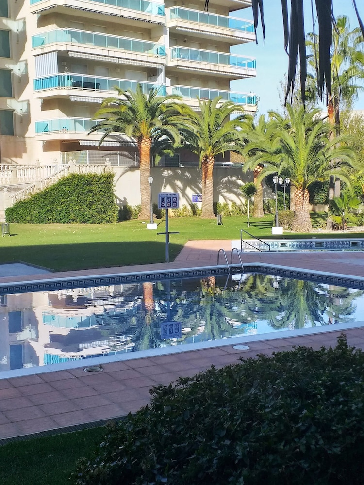 Rentalmar Ventura And Village Park Families Only 66/76