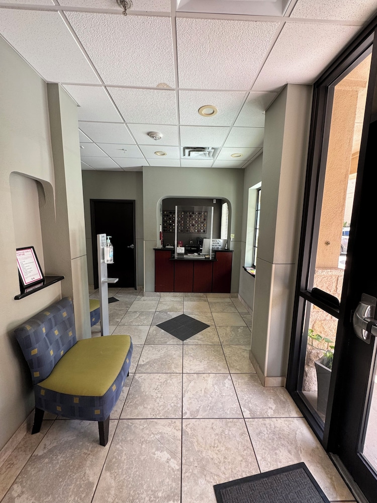 Cityview Inn And Suites 9/28