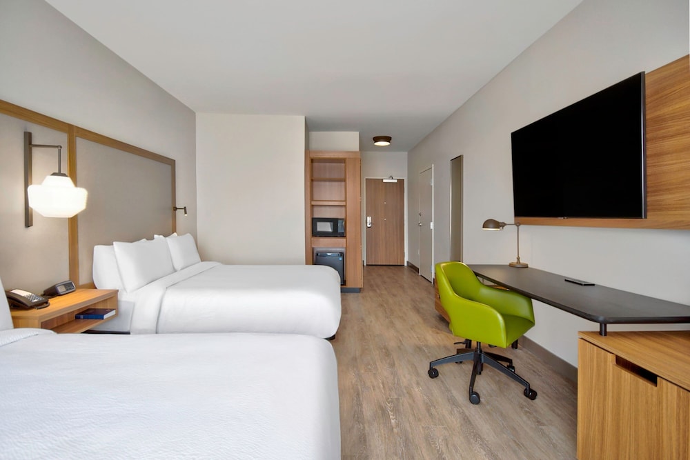 Fairfield Inn & Suites by Marriott Cincinnati North 10/29