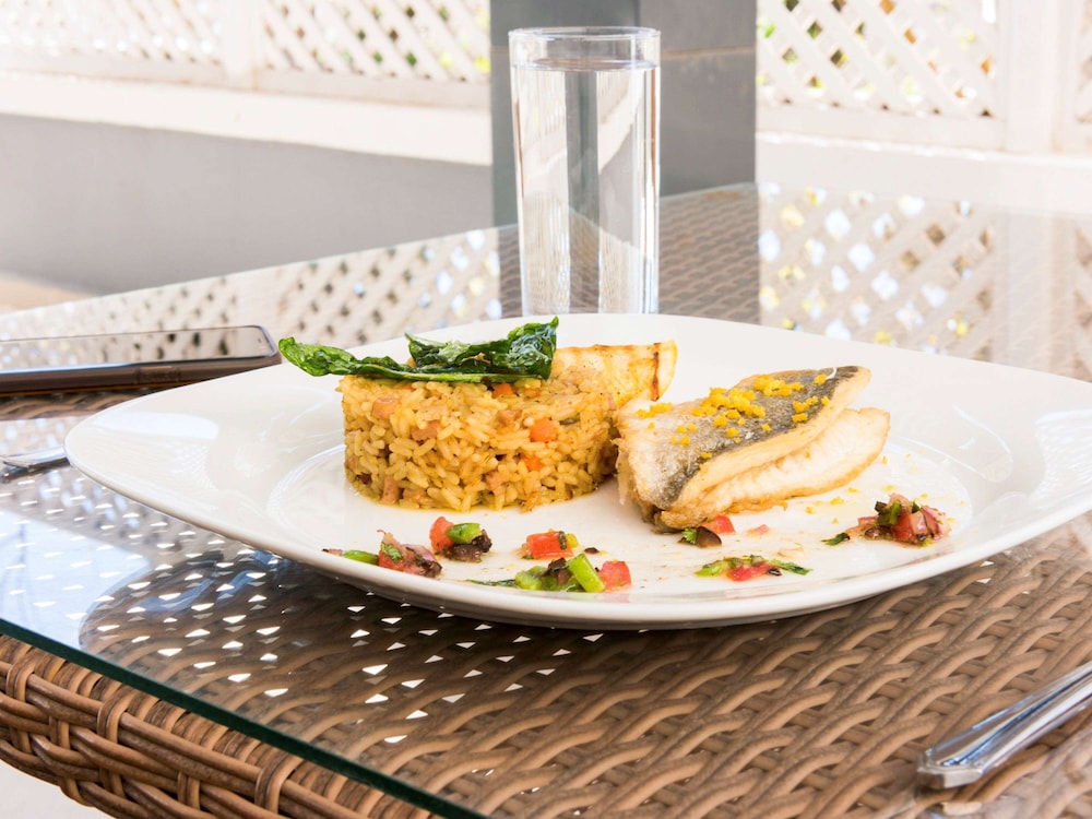 Ibis Oran Les Falaises 37/48