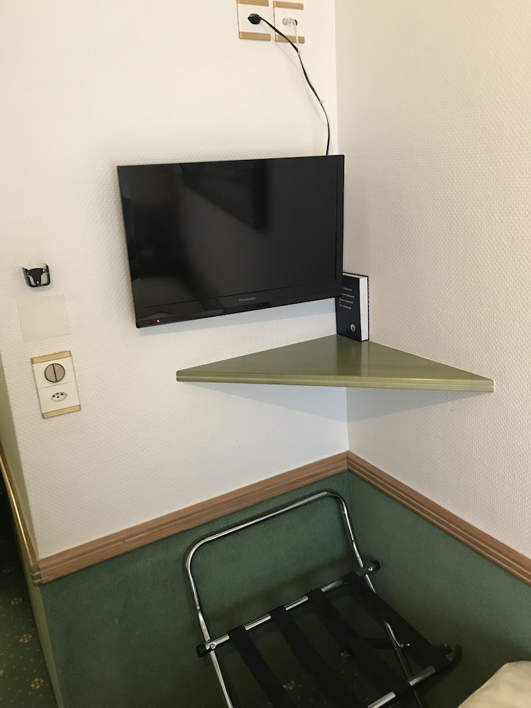 Hotel Arlette Beim Hauptbahnhof 27/37