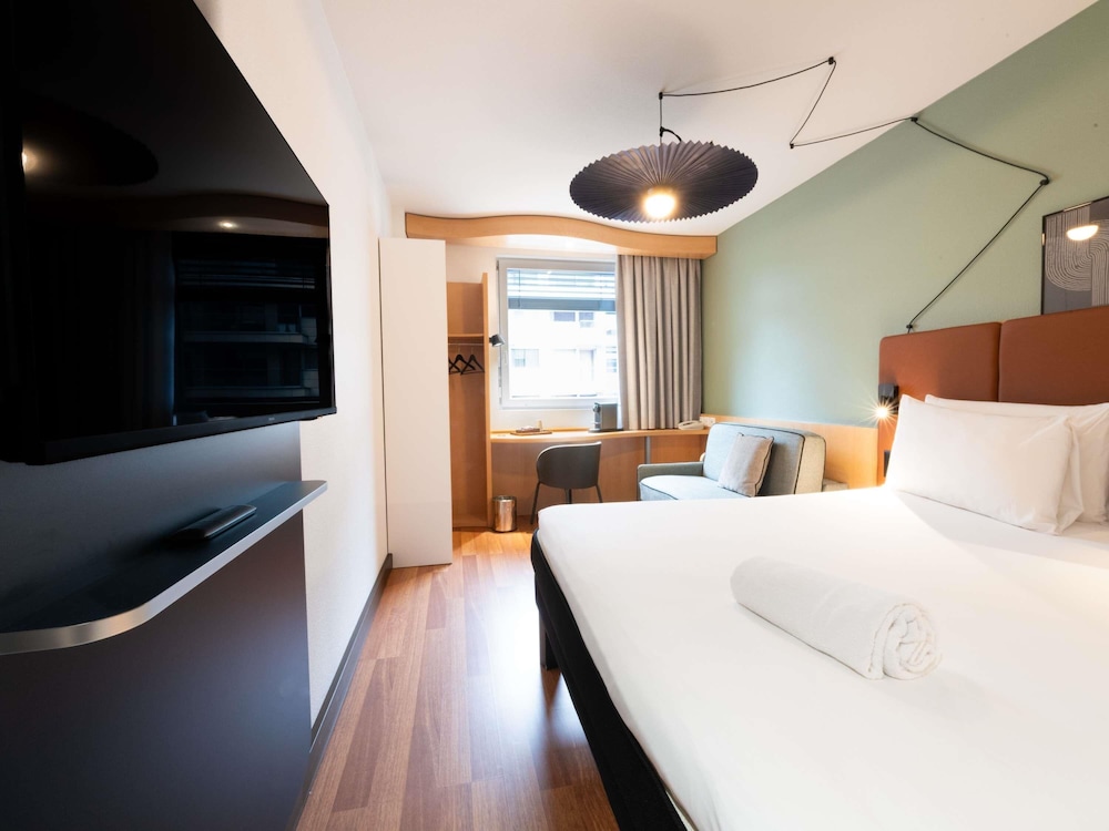 Ibis Geneve Centre Nations 22/70