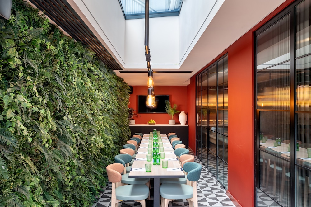 Hyatt Place London City East 64/67