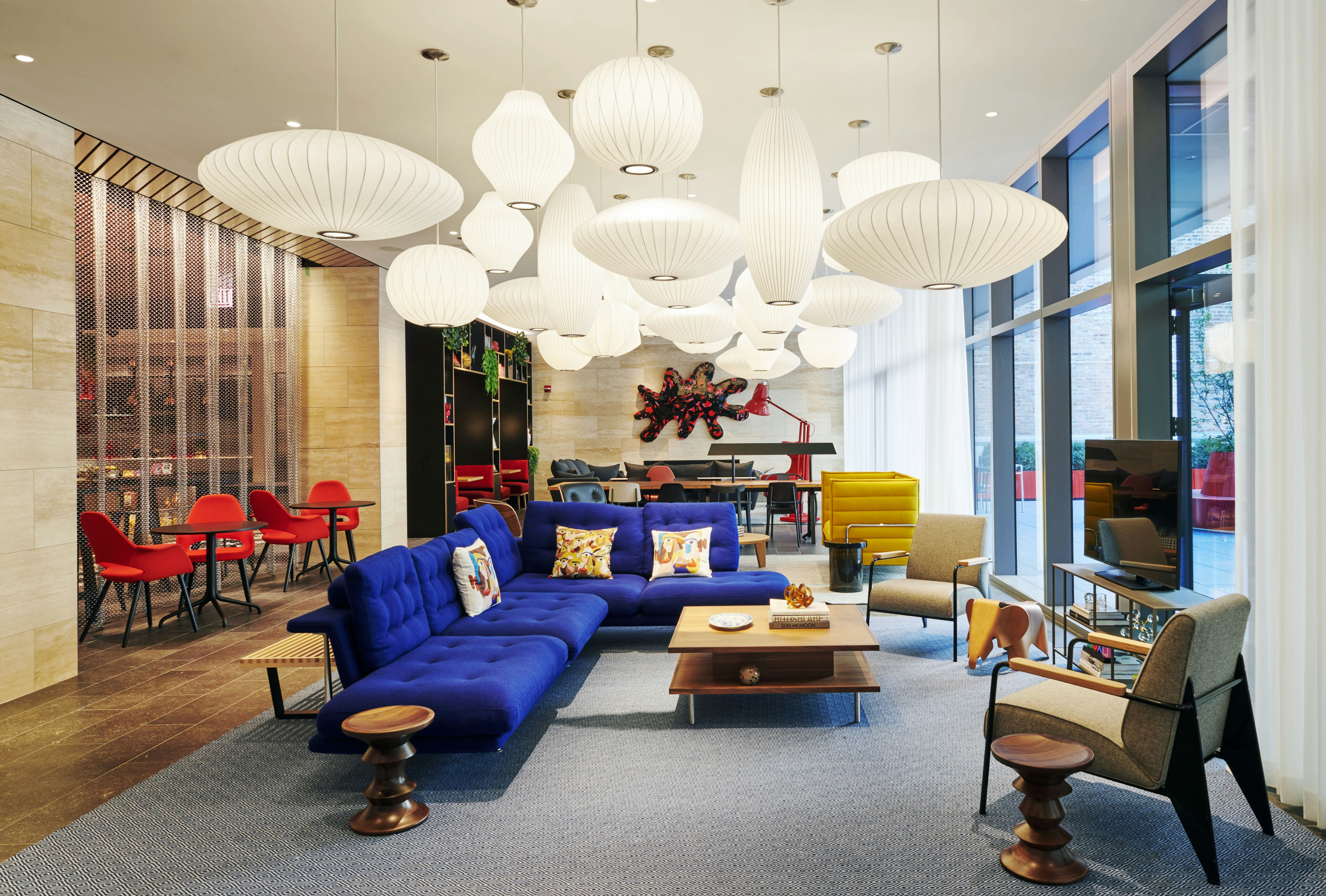 citizenM Chicago Downtown hotel 15/30