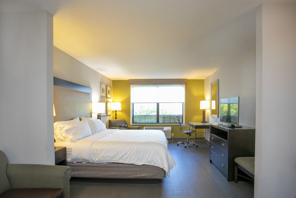 Holiday Inn Express Hotel And Suites Jacksonville Mayport Beach 26/64