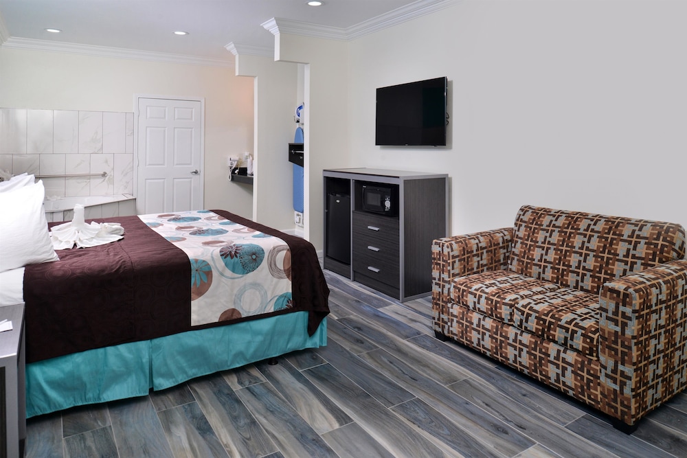 Americas Best Value Inn Suites Houston/Hwy 6 Westpark 12/23