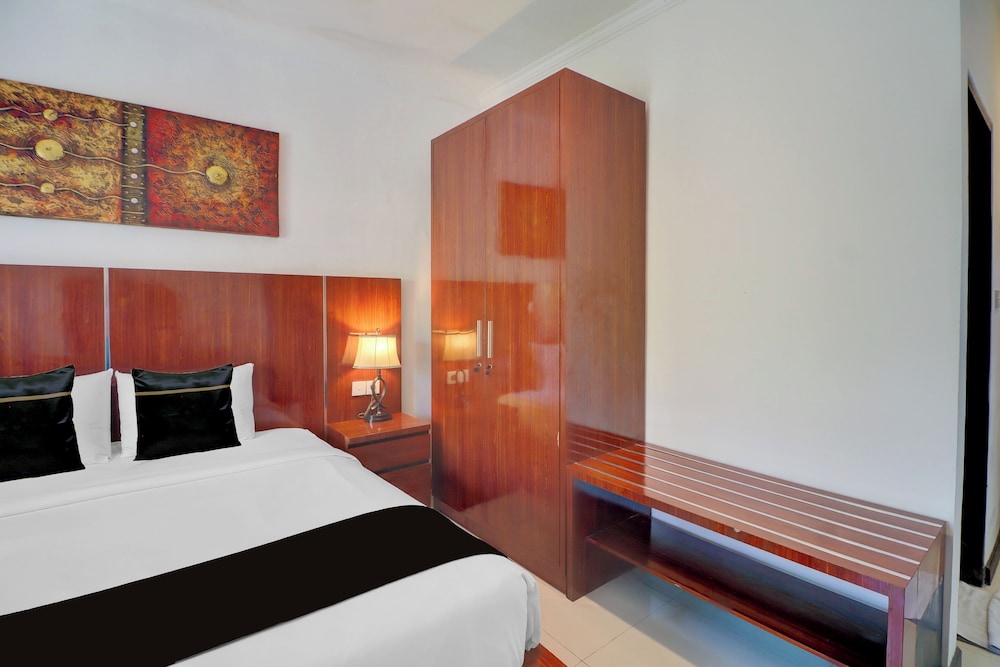 DELUXE, SUITE