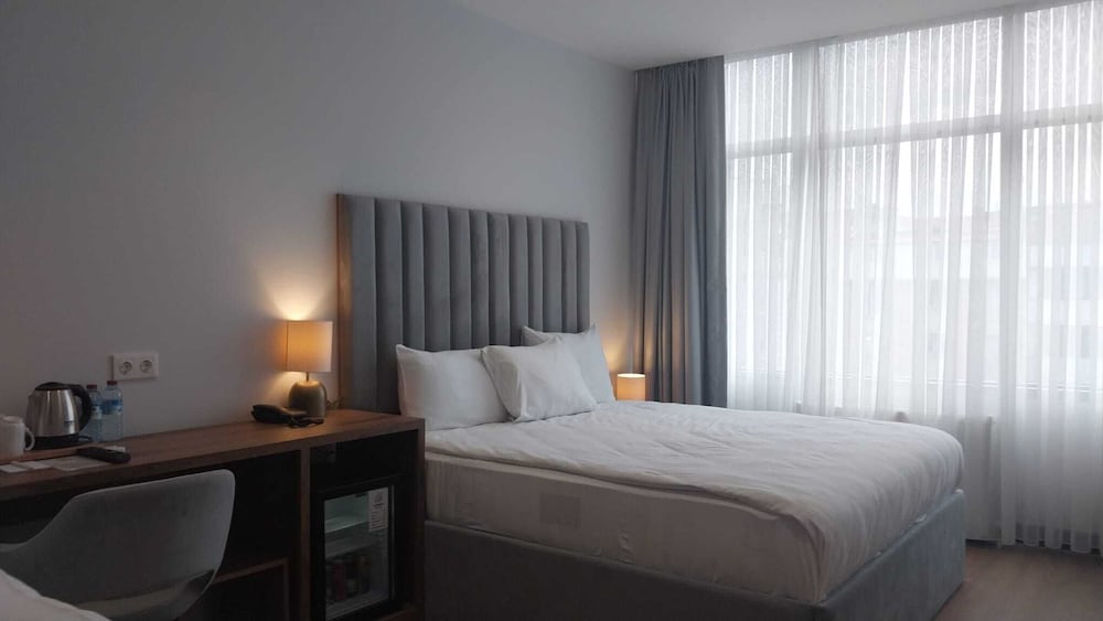 NEW MY WORLD HOTEL 19/50