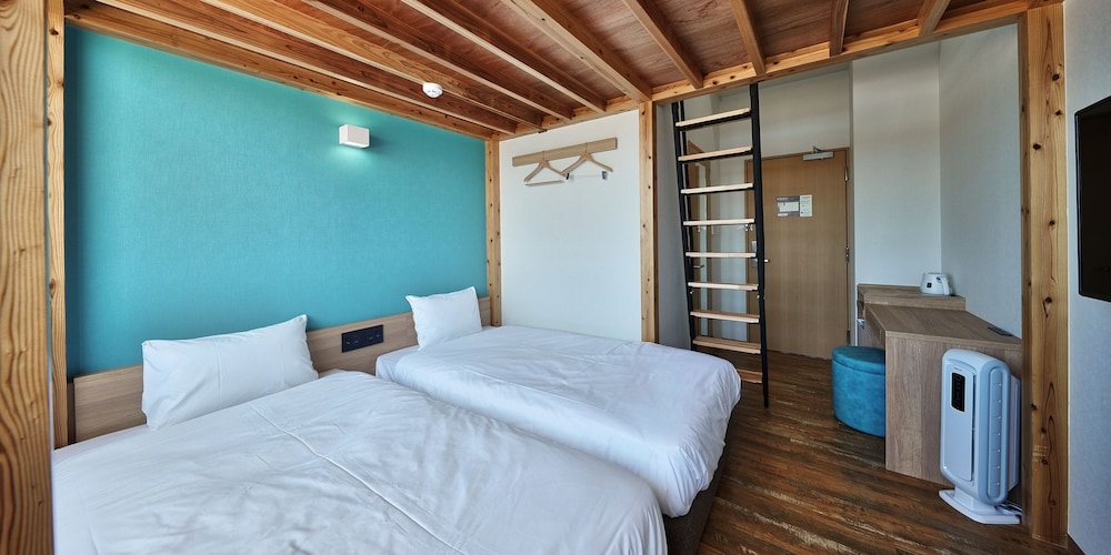 CABIN & HOTEL ReTIME 11/50