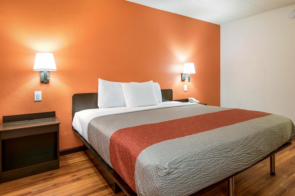 Motel6 Grove City, OH 27/47