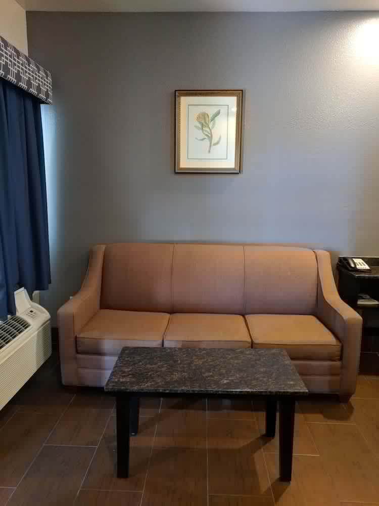 Americas Best Value Inn Brownsville 25/35