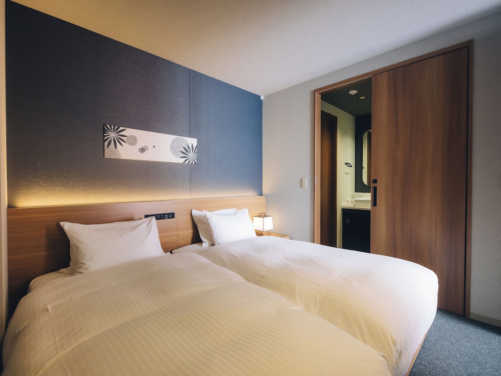 2 BEDROOMS, JAPANESE, SUITE