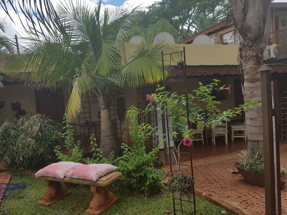 Africa's Eden Guesthouse 45/50