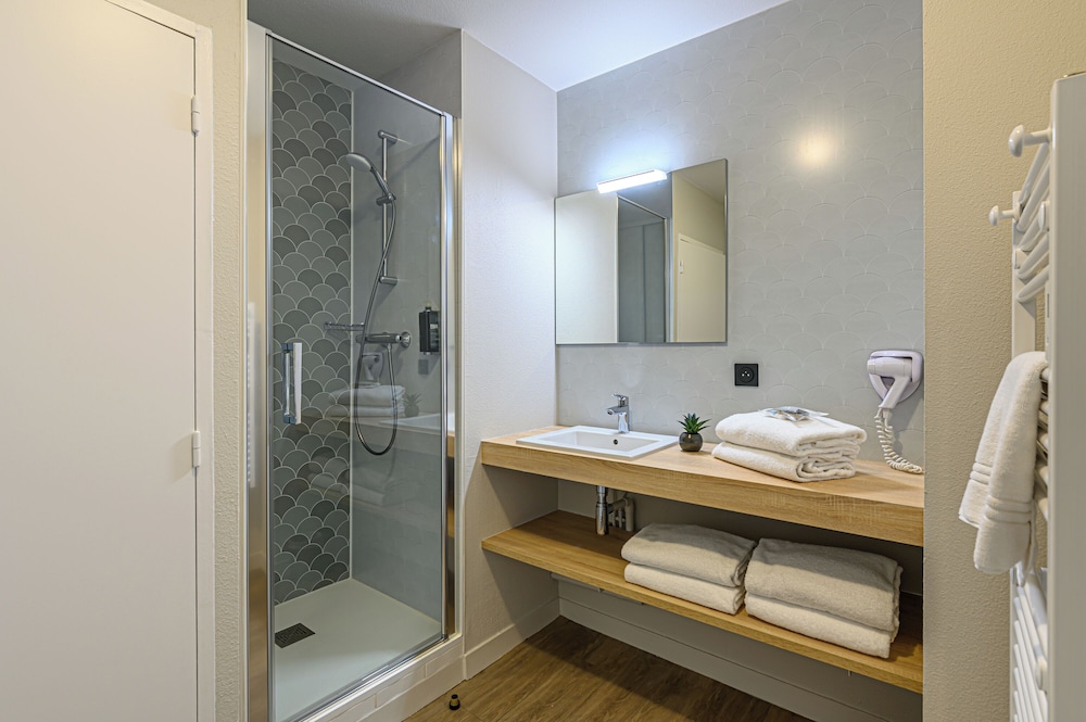 Appart Hotel Le Liberte 58/58