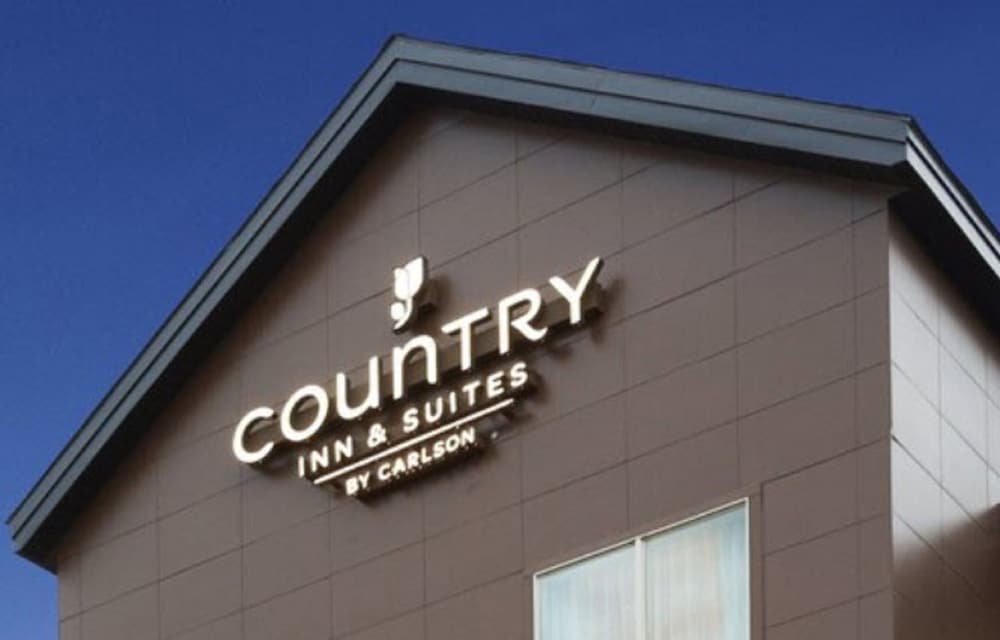 Country Inn & Suites by Radisson, Camp Springs (Andrews Air Force Base), MD 2/26