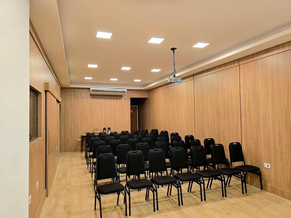 WR Confort Hotel Campo Grande 50/62