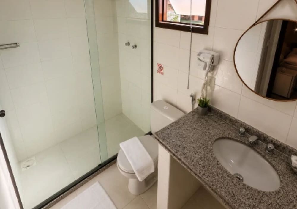 Casa Encantada Hotel & Suites 56/59