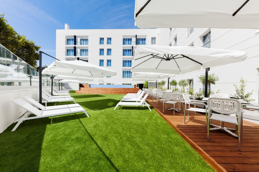 Lux Fatima Park Hotel Suites And Residence 44/50